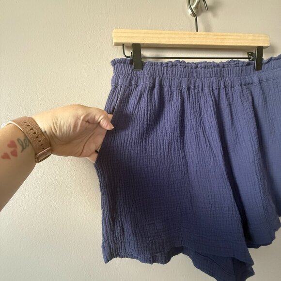 Women's L Rails Leighton Waffled Cotton Gauze Pull-On Blue Shorts - Picture 5 of 10